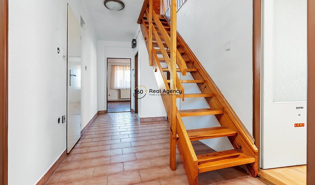 Prodej obchodních prostor 390 m², Kamenice nad Lipou – náhled fotky 17