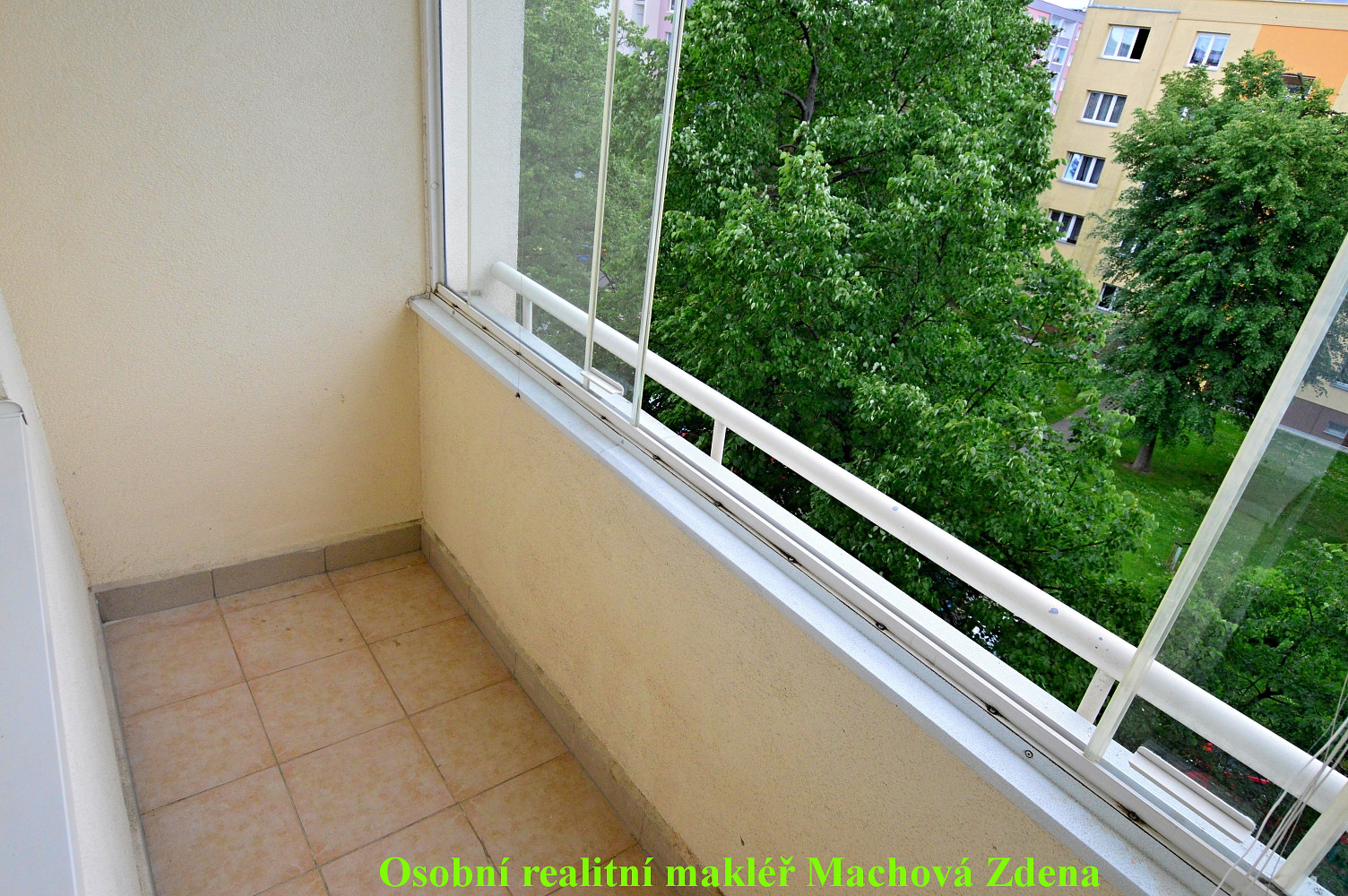 Pronájem bytu 2+1 56 m² — photo 2
