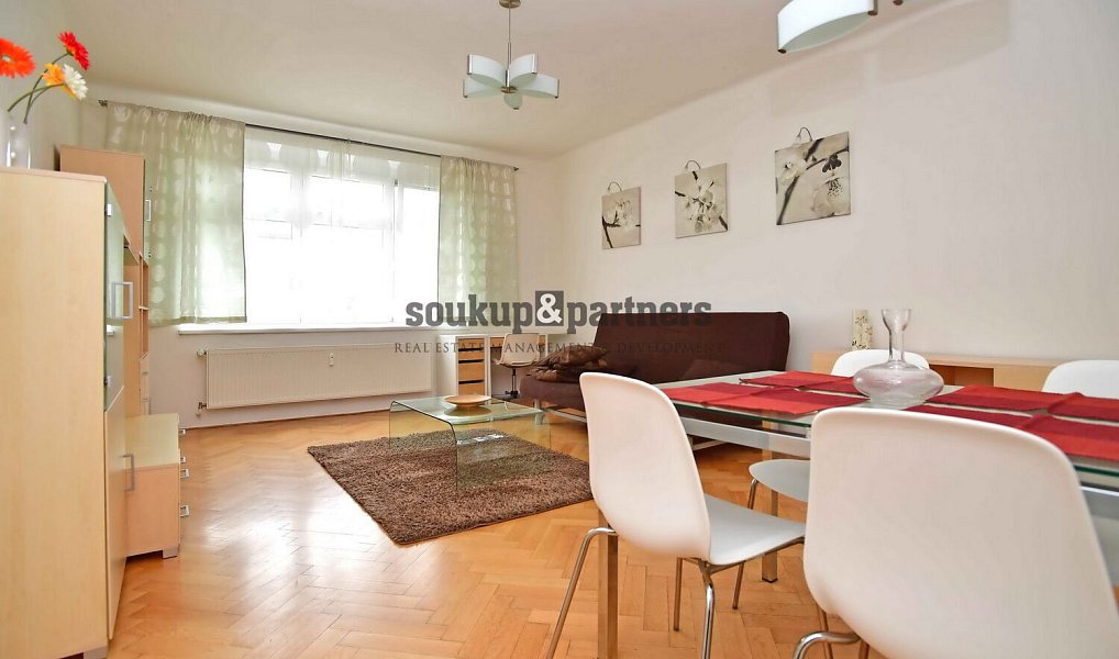 Pronájem bytu 3+1 98 m², Praha – náhled fotky 2