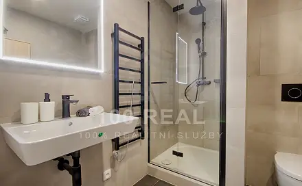 Pronájem bytu 2+kk 45 m²