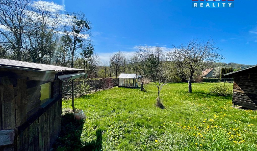 Prodej stavebního pozemku 917 m², Ženklava – náhled fotky 2