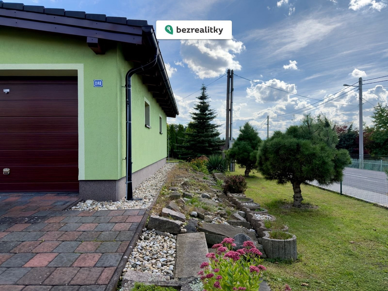 Prodej domu 113 m² s pozemkem 923 m² – fotografie 2