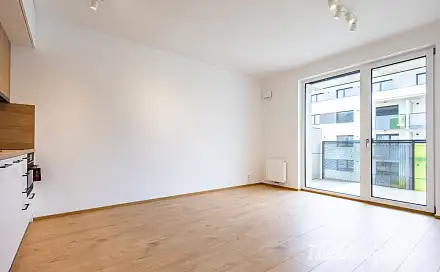 Pronájem bytu 1+kk 33 m², Nebřenická, Praha 4 - Chodov