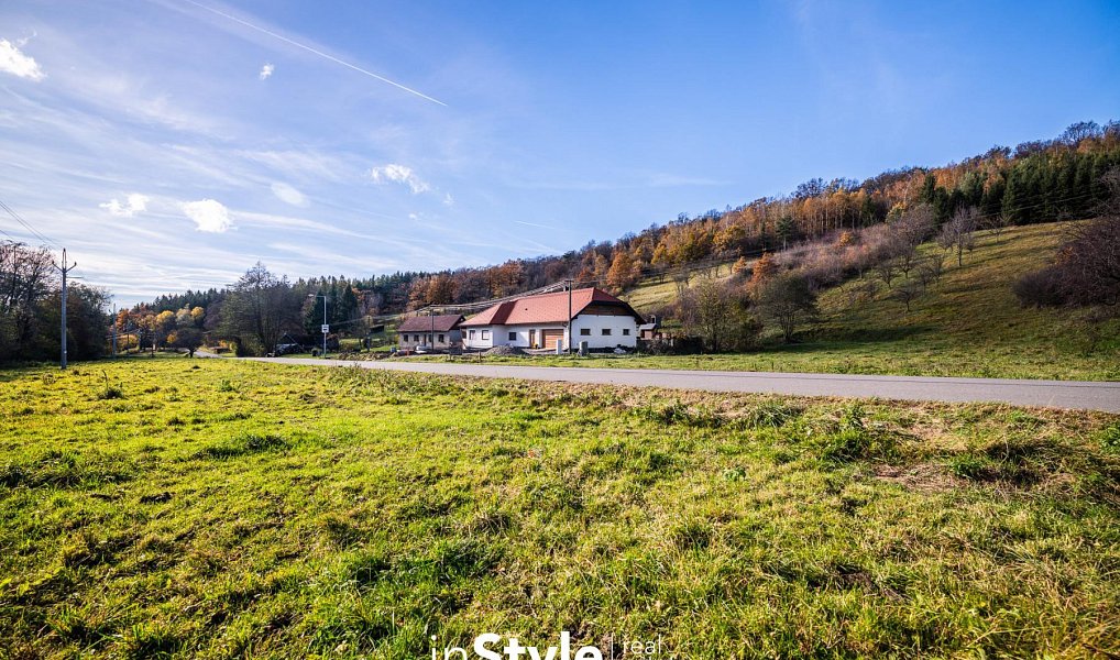 Prodej stavebního pozemku 4 748 m², Lopeník – náhled fotky 3