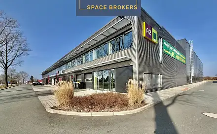 Pronájem skladovacích prostor 379 m², Bratří Štefanů, Hradec Králové