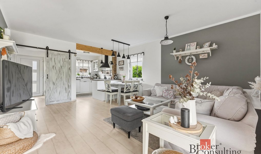 Prodej domu 118 m² s pozemkem 812 m², Dobroměřice – náhled fotky 4