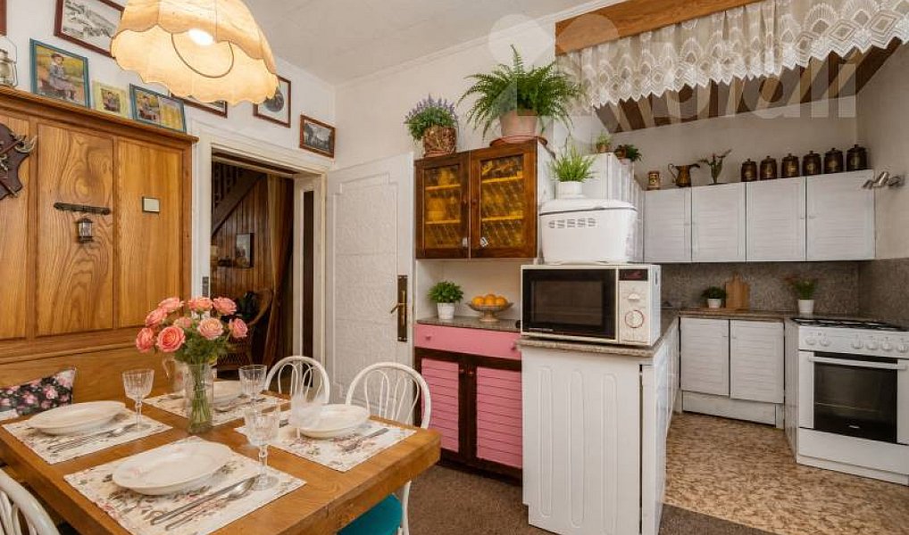 Prodej domu 310 m² s pozemkem 1 623 m², Zlaté Hory – náhled fotky 16