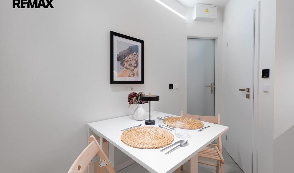 Prodej bytu atypického 11 m², Praha – náhled fotky 3