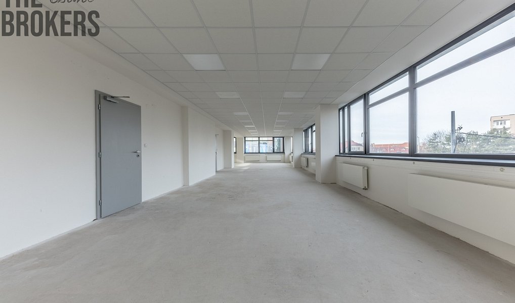 Pronájem kanceláře 188 m², Praha – náhled fotky 5