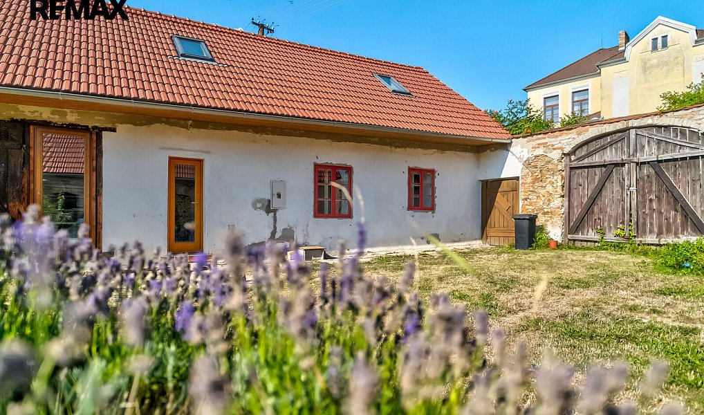 Prodej domu 157 m² s pozemkem 2 275 m², Borovany – náhled fotky 18