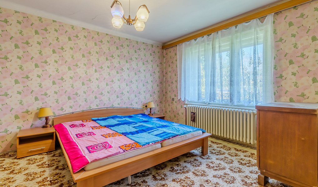 Prodej domu 219 m² s pozemkem 1 597 m², Sázava – náhled fotky 15