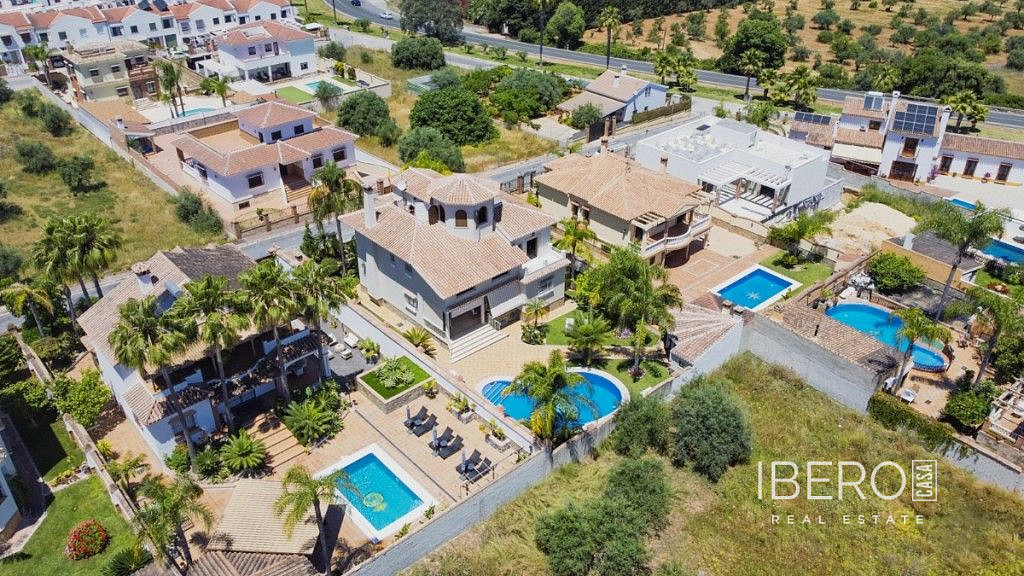 Casa 7+kk – Alhaurín el Grande, Barrio de San Antón - Vista 2