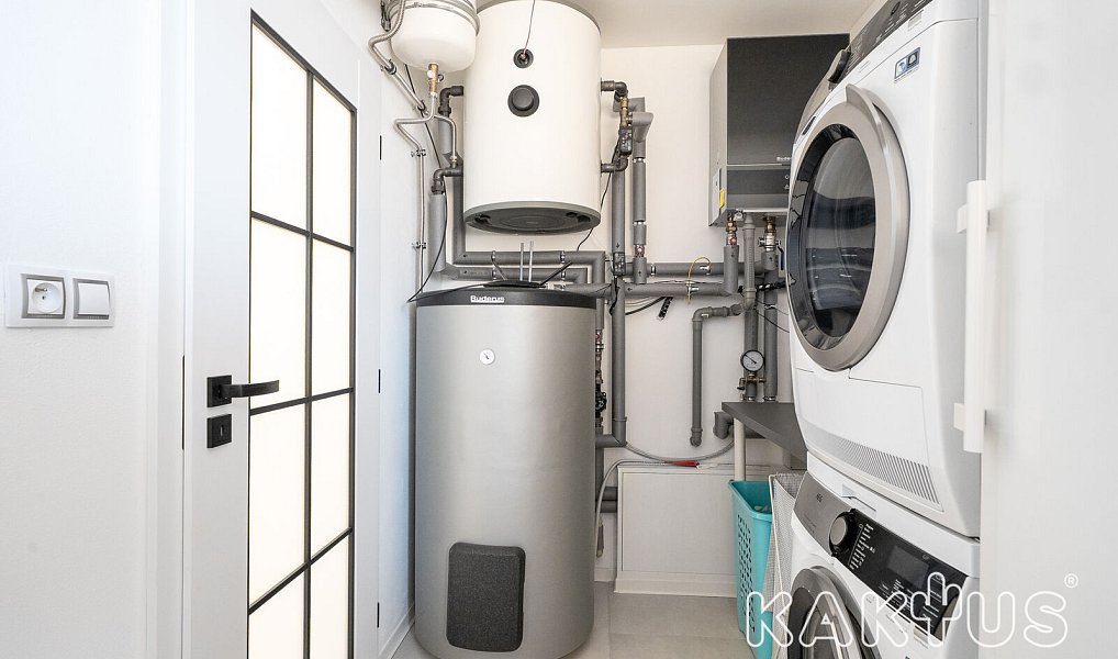 Prodej domu 217 m² s pozemkem 916 m², Tichá – náhled fotky 20