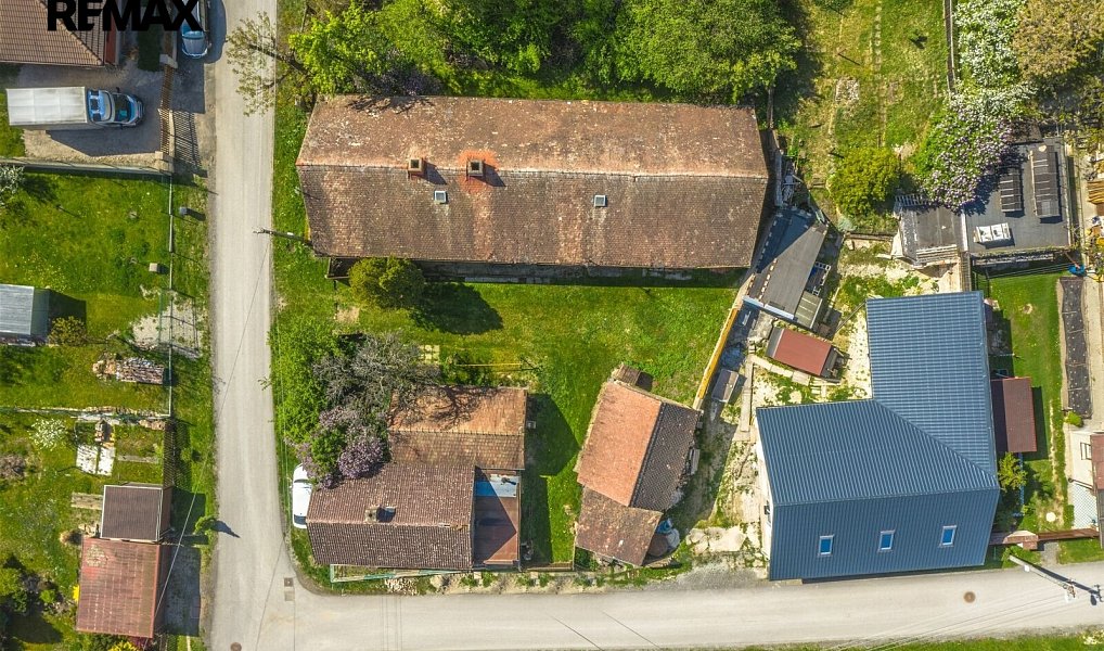 Prodej domu 180 m² s pozemkem 629 m², Dobrovice – náhled fotky 16