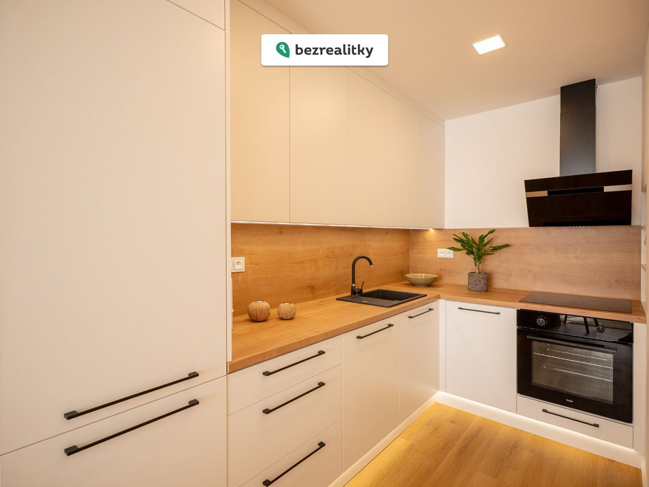 Prodej bytu 3+kk 67 m² – fotografie 3
