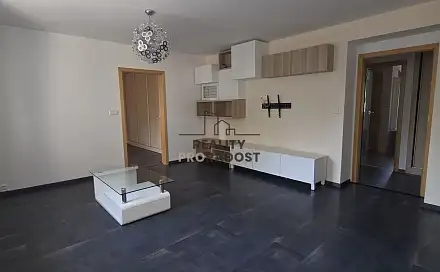 Pronájem bytu 3+1 84 m², Erbenova, Hodonín
