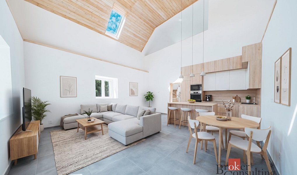 Prodej domu 180 m² s pozemkem 486 m², Stod – náhled fotky 2