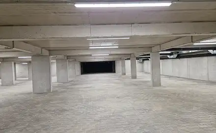 Pronájem garážového stání Zlín, ul. Sadová, Sadová, Zlín