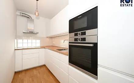 Pronájem bytu 2+kk 60 m², Nad Paloučkem, Beroun - Beroun-Město