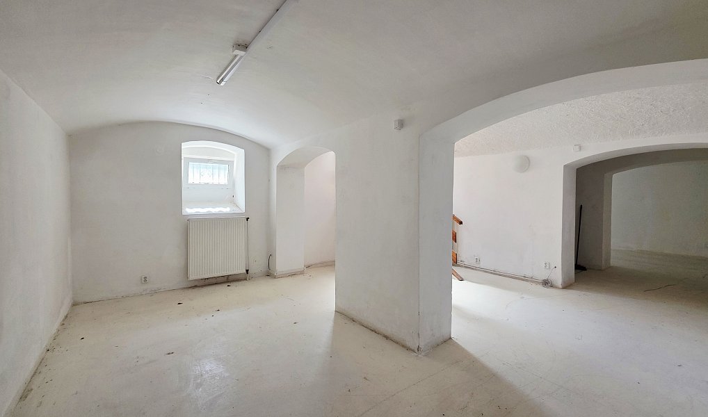 Pronájem obchodních prostor 86 m², Plzeň – náhled fotky 3