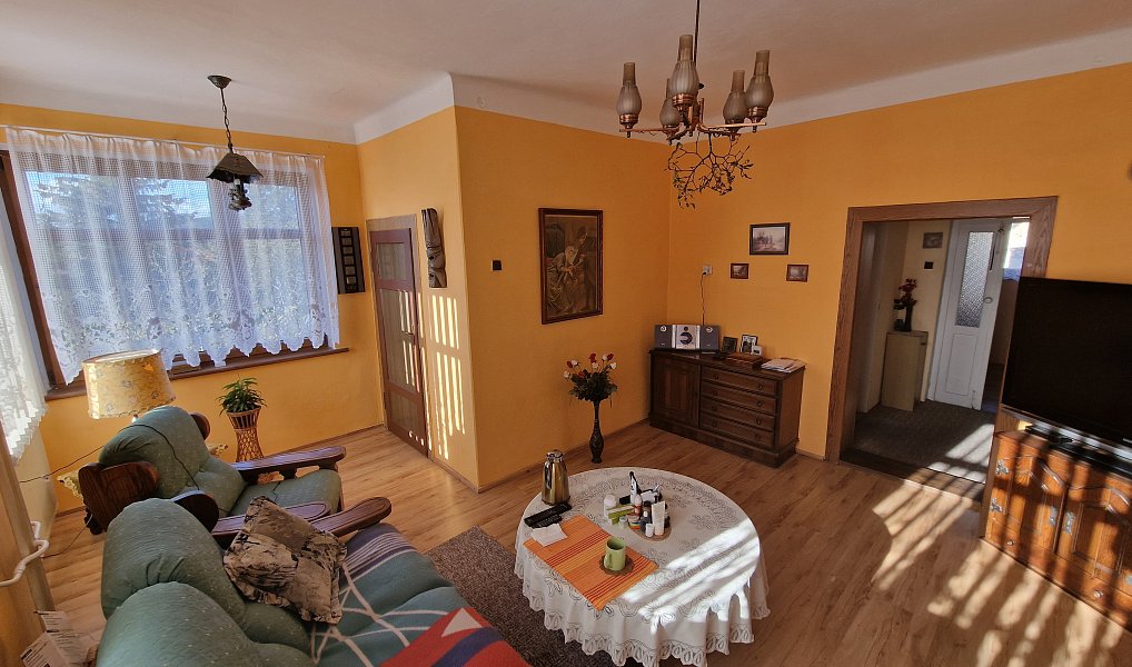 Prodej domu 207 m² s pozemkem 712 m², Kynšperk nad Ohří – náhled fotky 24