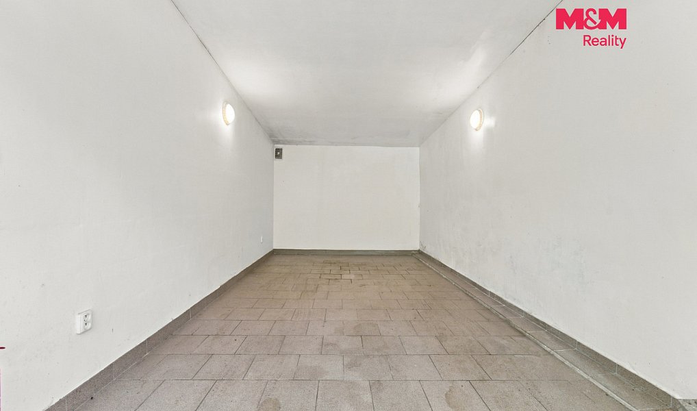 Prodej garáže, 16 m2, Karlovy Vary, Karlovy Vary – náhled fotky 3