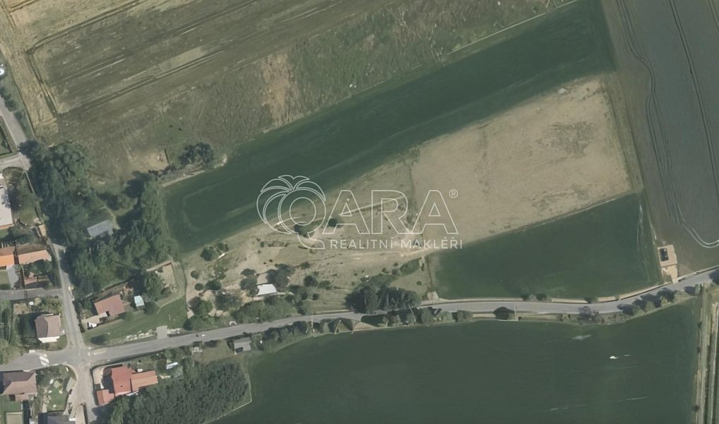 Prodej stavebního pozemku 5 922 m², Říčany – náhled fotky 2