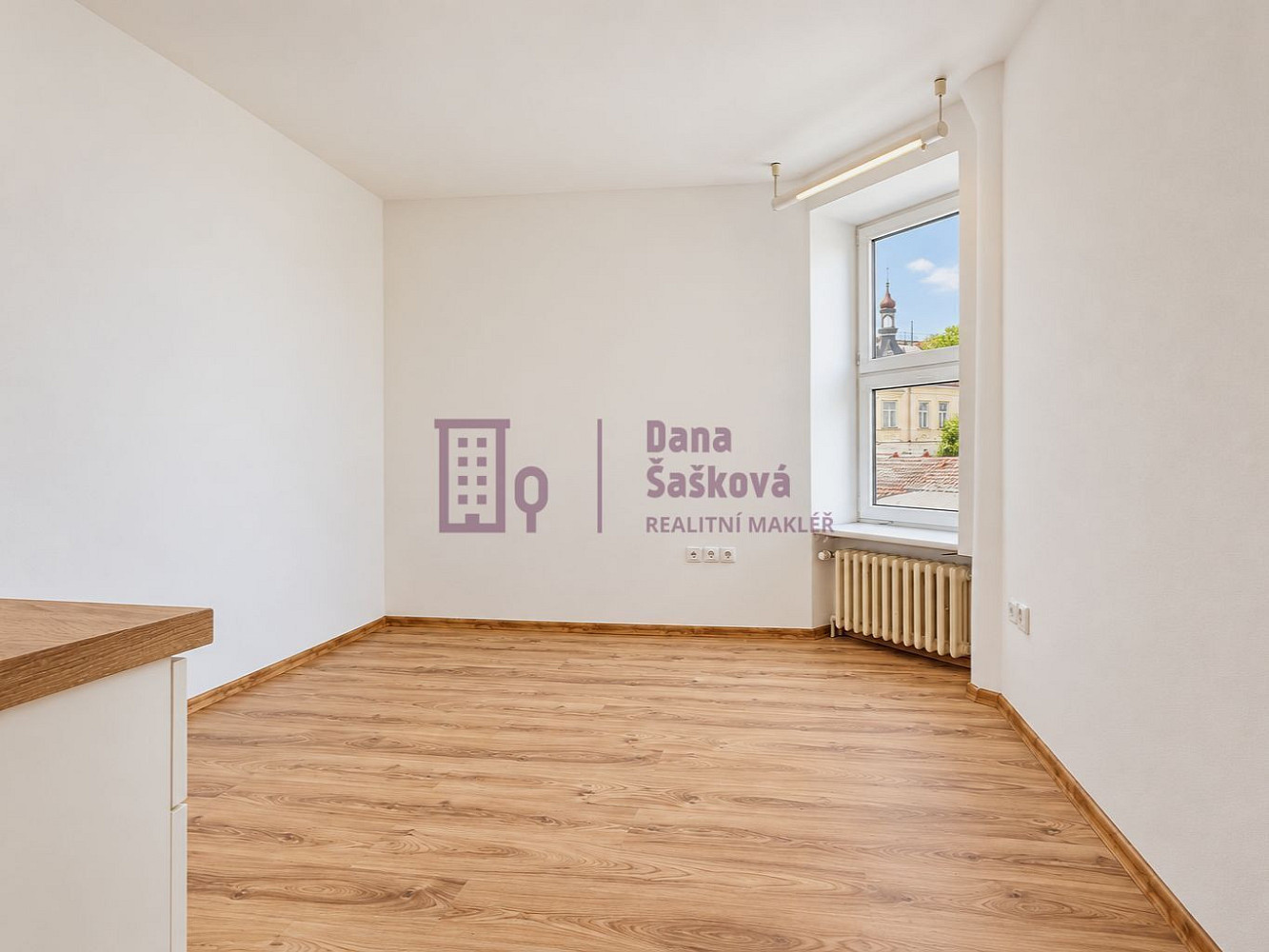 Pronájem bytu 1+kk 19 m² – fotografie 3