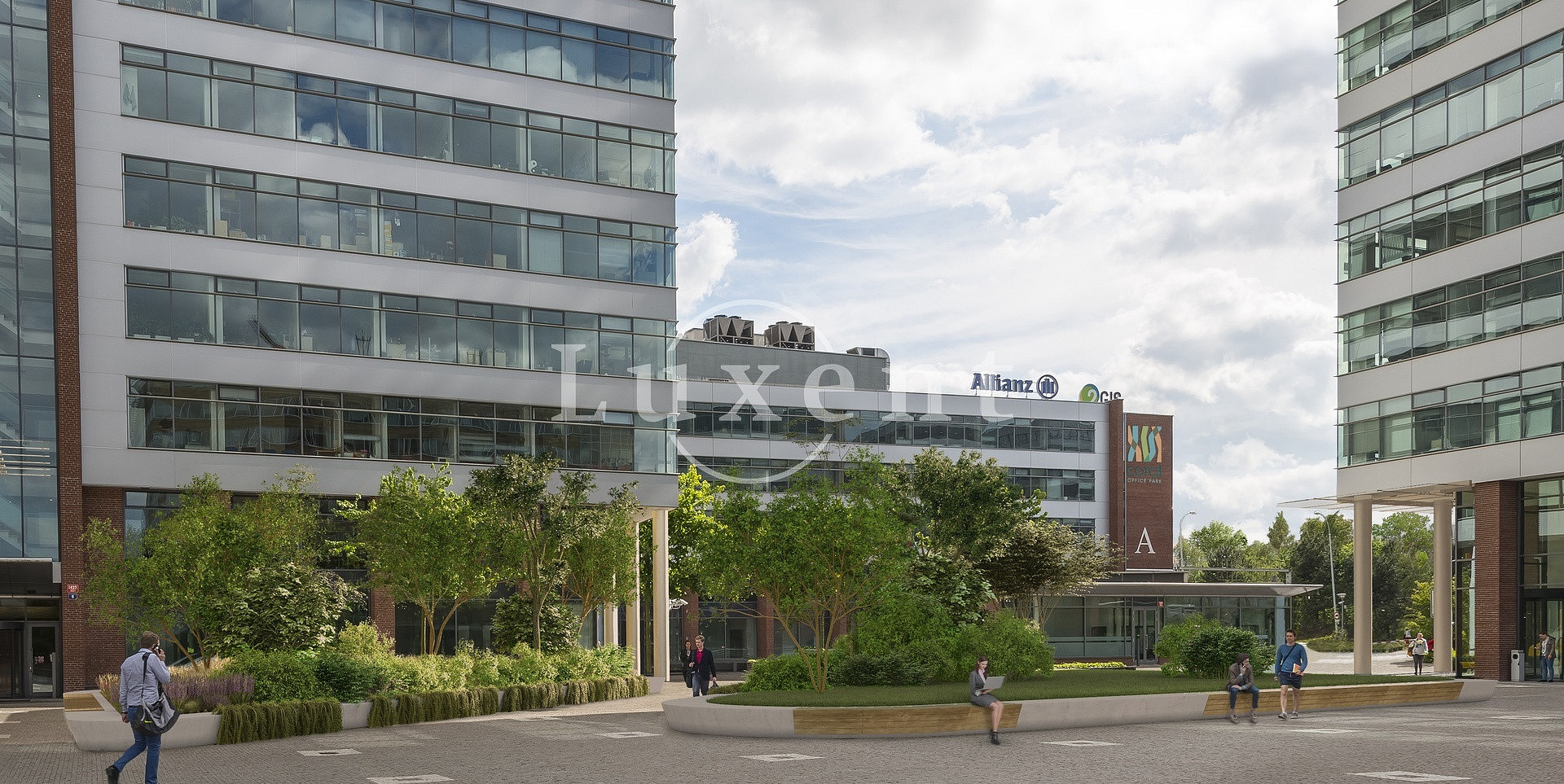 Pronájem kanceláře 422 m² – fotografie 4