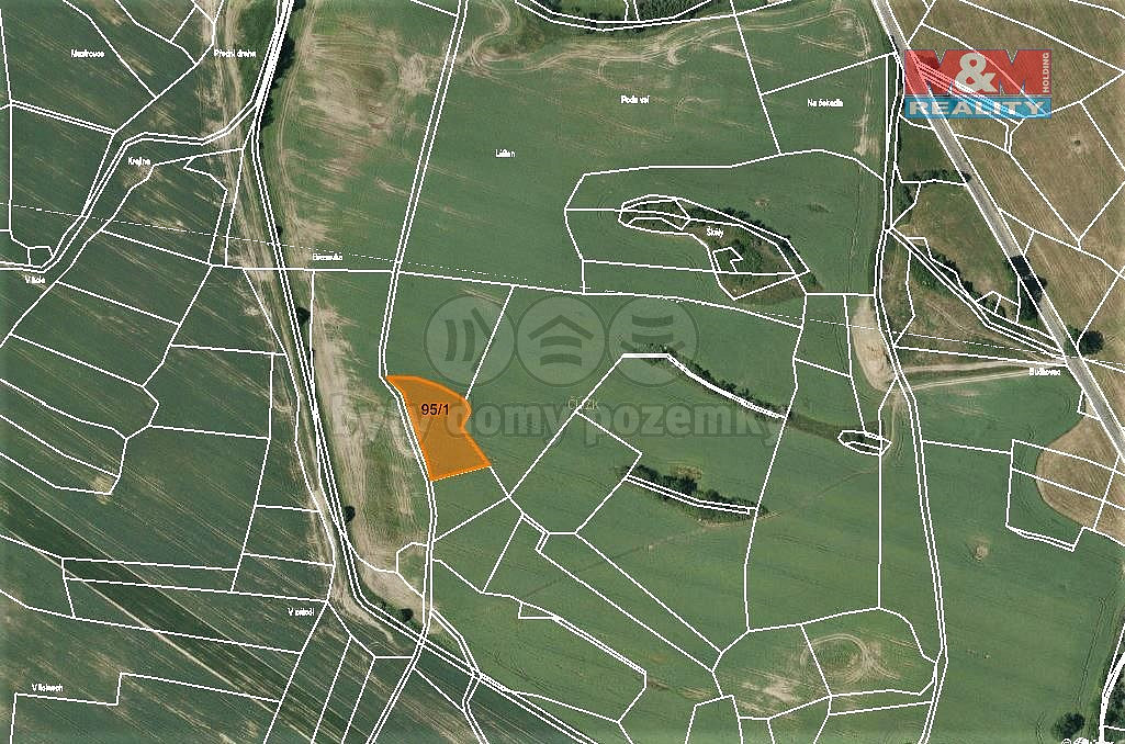 Prodej pole 2 533 m²