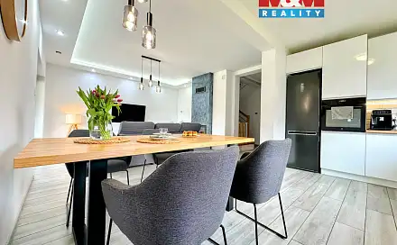 Prodej domu 180 m² s pozemkem 998 m², Petrovice u Karviné, okres Karviná