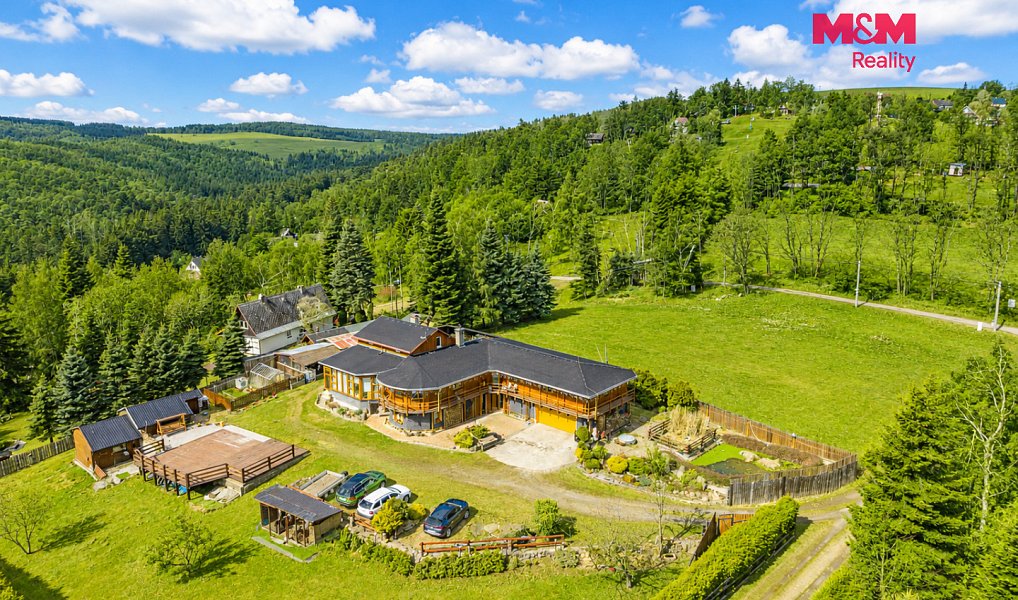 Prodej domu 384 m² s pozemkem 2 948 m², Blatno – náhled fotky 6