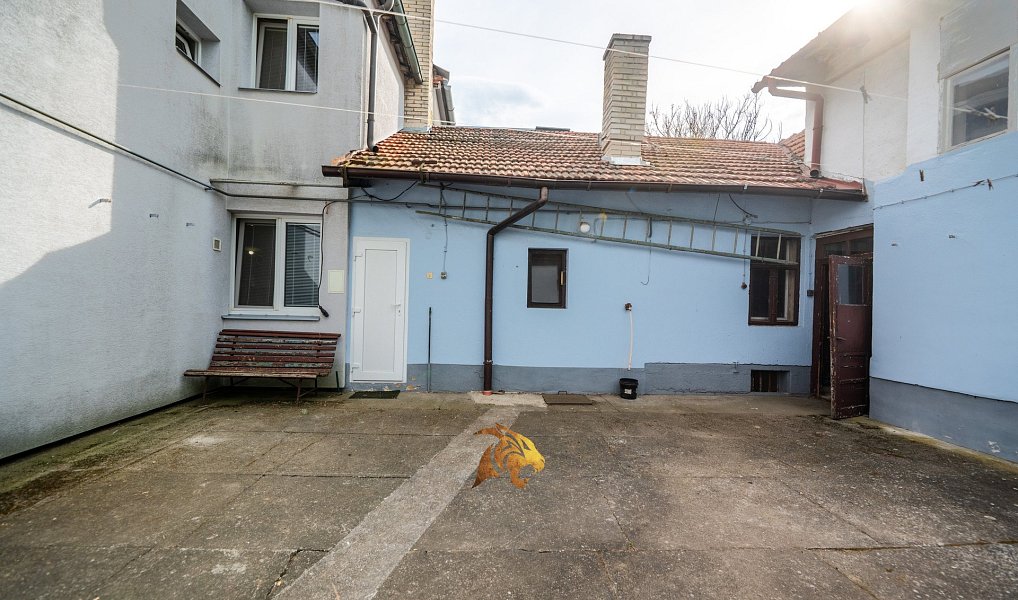 Prodej domu 170 m² s pozemkem 824 m², Sušice – náhled fotky 32