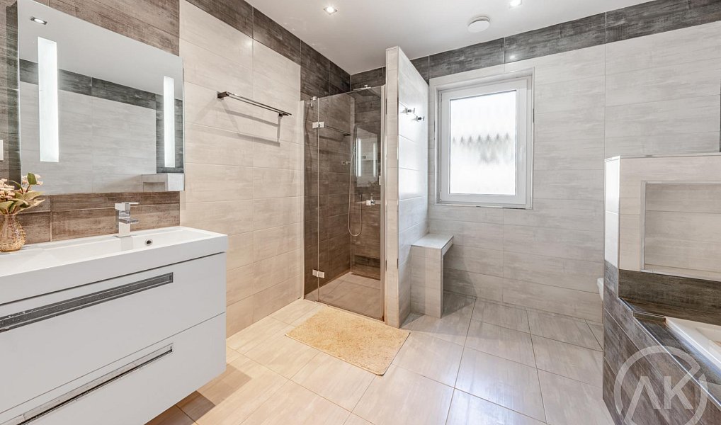 Prodej domu 163 m² s pozemkem 672 m², Markvartovice – náhled fotky 12
