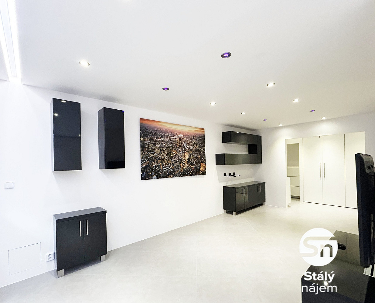 Pronájem bytu 1+kk 49 m² – pohled 2