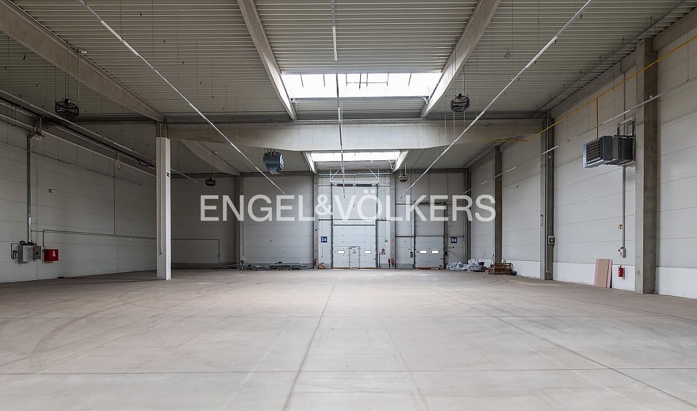 Pronájem výrobních prostor 6 513 m², Krupka – náhled fotky 6