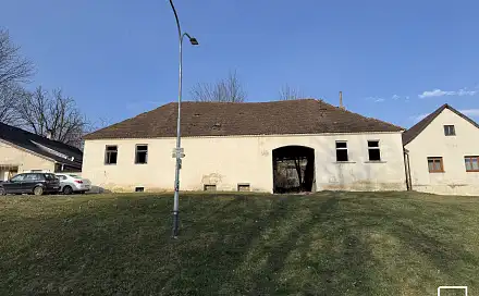 Prodej domu 500 m² s pozemkem 1 007 m², Peč - Lidéřovice, okres Jindřichův Hradec
