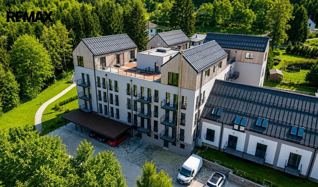 Prodej bytu 3+kk 95 m², Jablonec nad Nisou – náhled fotky 33