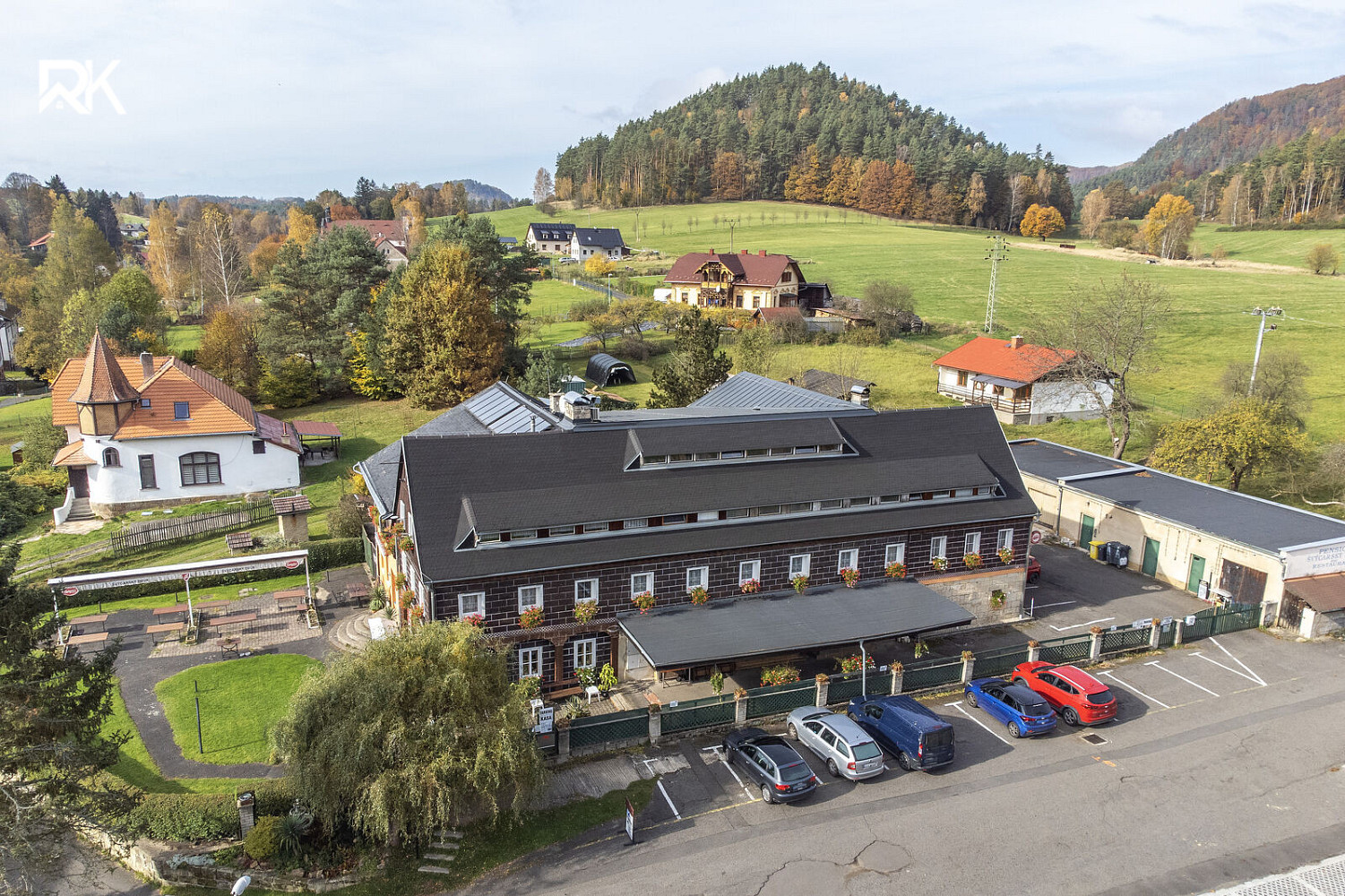 Prodej ubytovacího objektu 2 050 m² – fotografie 4