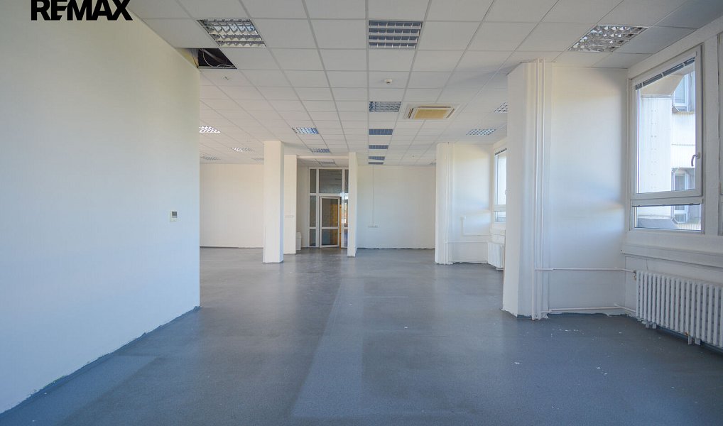 Pronájem kanceláře 172 m², Hradec Králové – náhled fotky 8