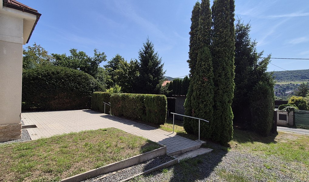 Prodej domu 102 m² s pozemkem 903 m², Černošice – náhled fotky 5