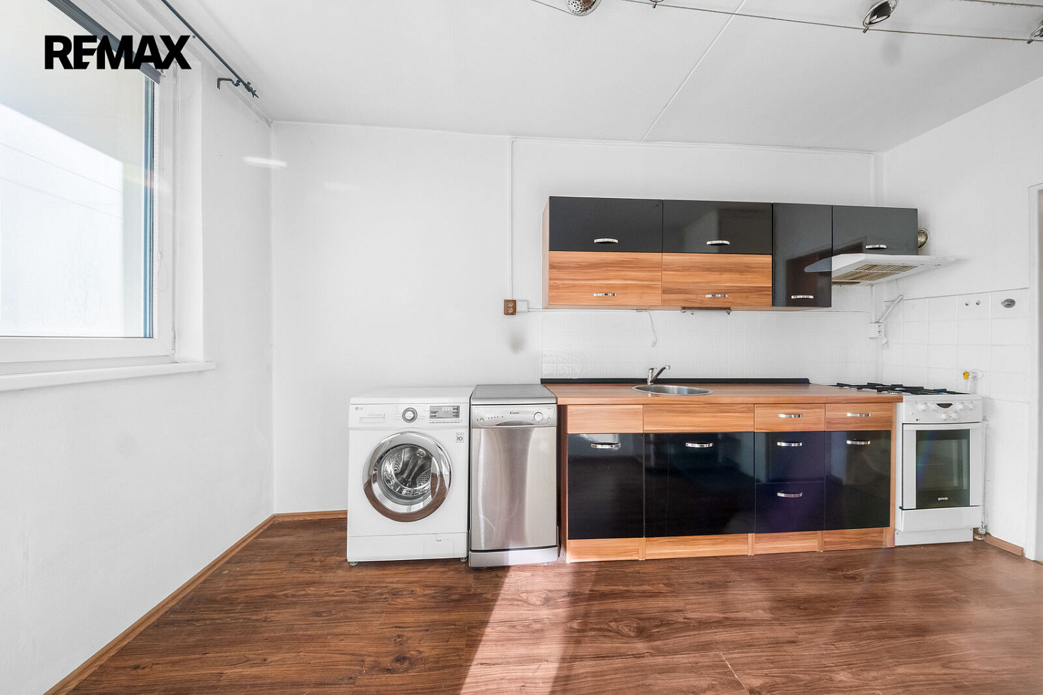 Pronájem bytu 3+1 73 m² – fotografie 4