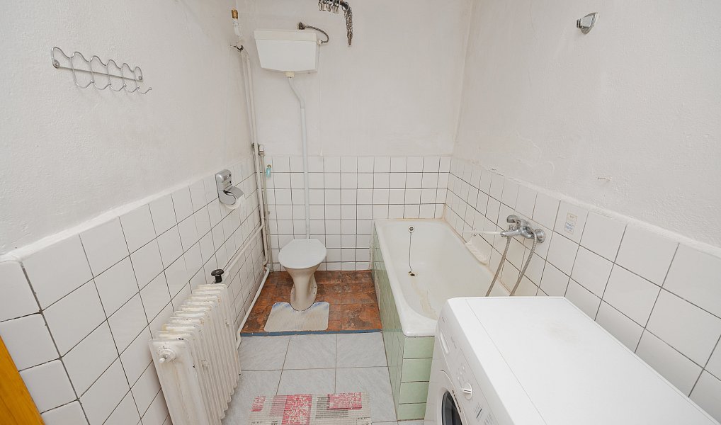 Prodej domu 240 m² s pozemkem 407 m², Kamenice – náhled fotky 8
