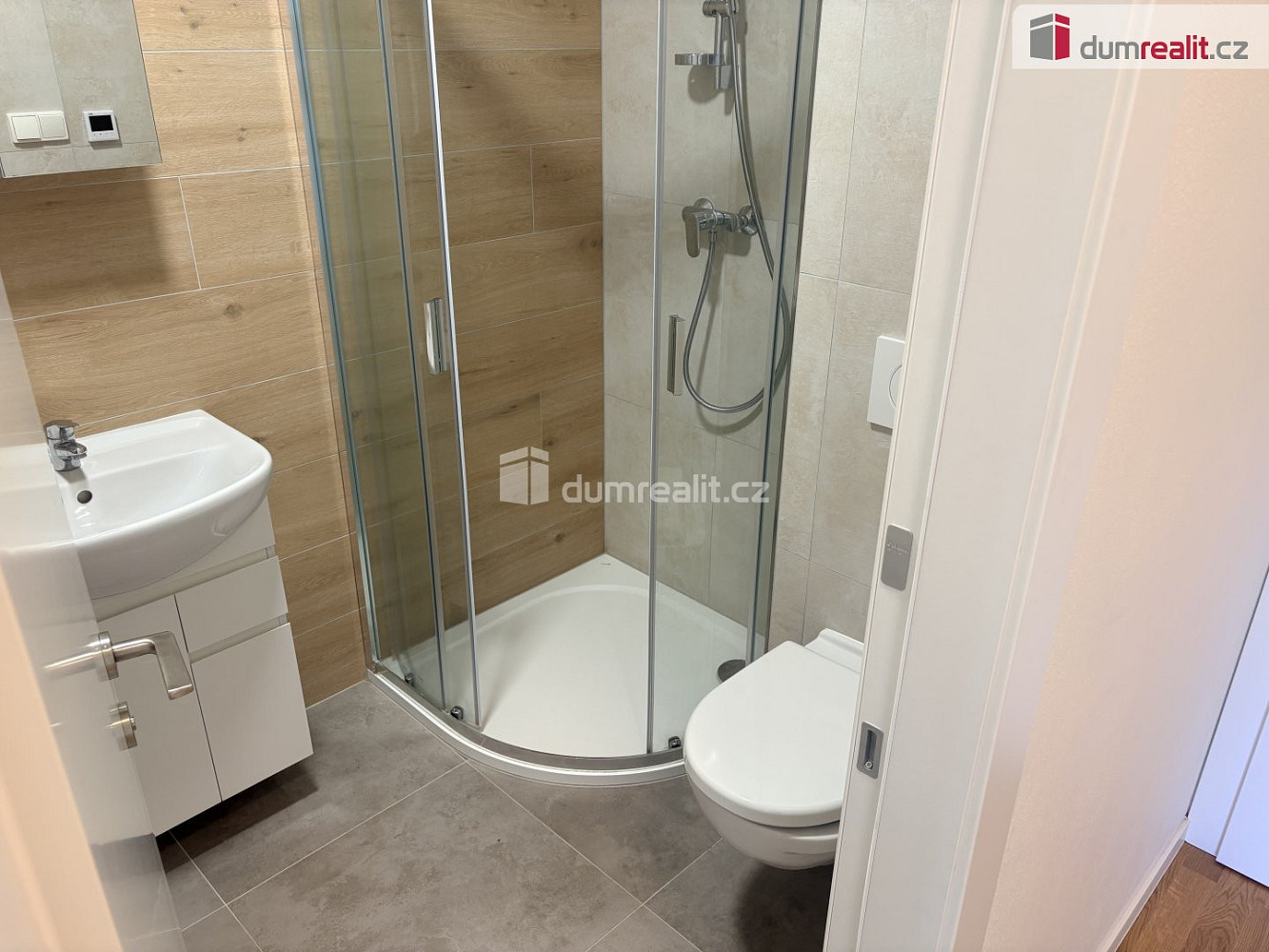 Pronájem bytu 2+kk 35 m² — photo 3
