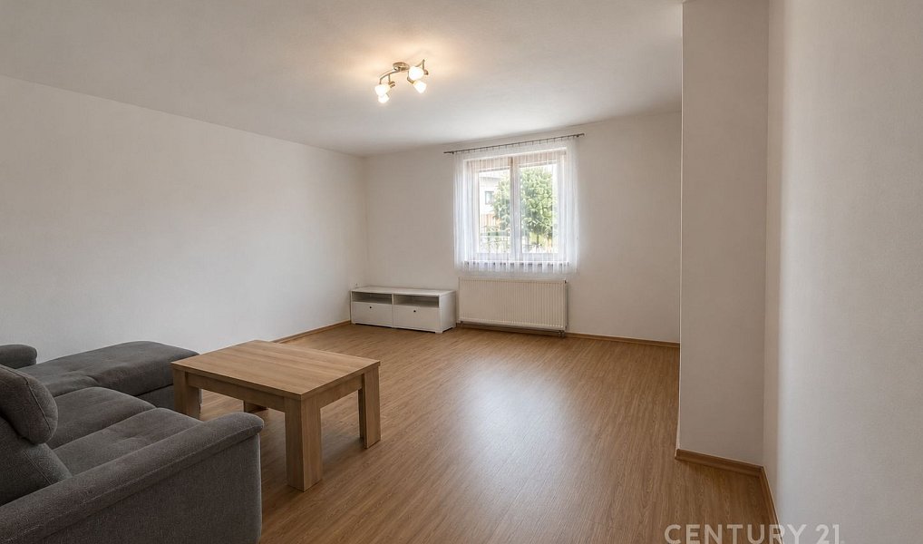 Prodej domu 238 m² s pozemkem 1 086 m², Kunžak – náhled fotky 12