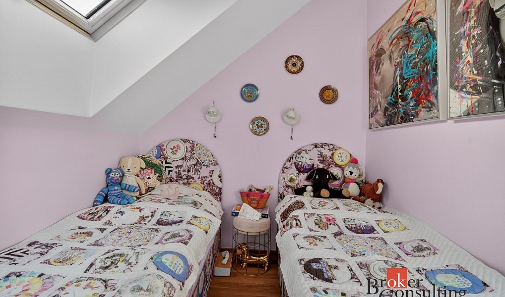 Pronájem bytu 4+kk 191 m², Praha – náhled fotky 16