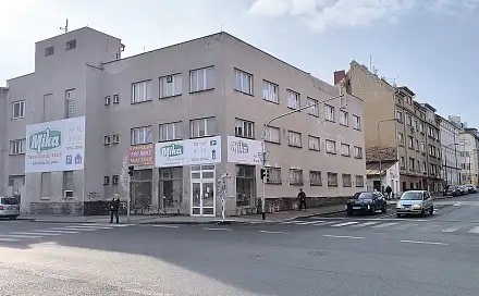 Pronájem výrobních prostor 390 m², Žižkova, Cheb