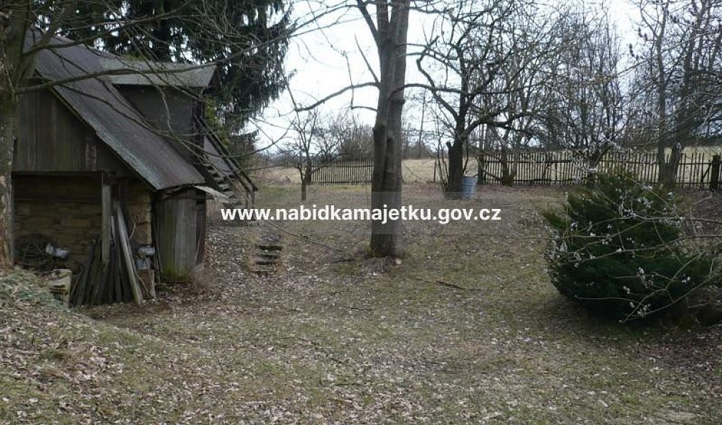 Prodej pozemku 1 070 m², Studená – náhled fotky 4
