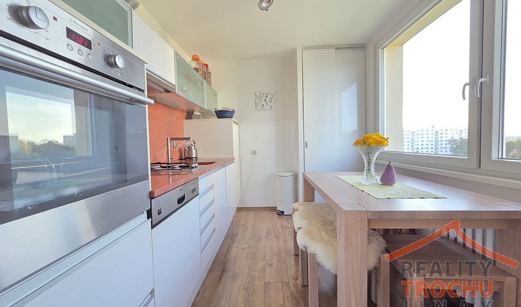 Prodej bytu 3+1 67 m², Hradec Králové – náhled fotky 4