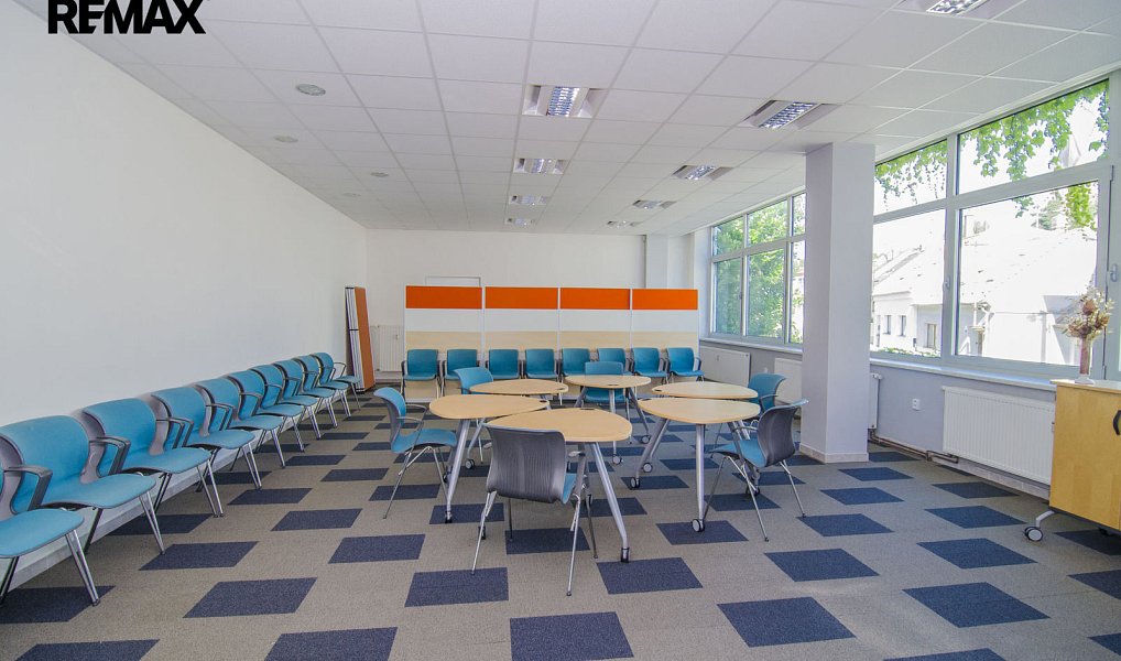 Pronájem obchodních prostor 81 m², Svitavy – náhled fotky 4